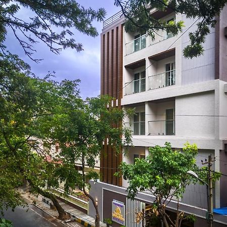 The Silver Chimes Suites Bangalore Extérieur photo