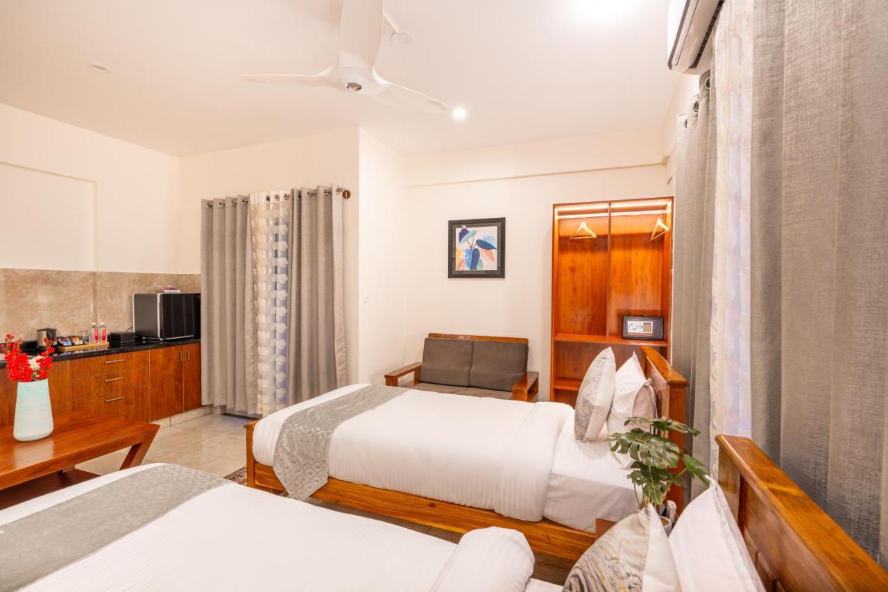 The Silver Chimes Suites Bangalore Extérieur photo
