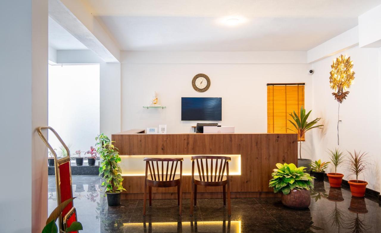The Silver Chimes Suites Bangalore Extérieur photo