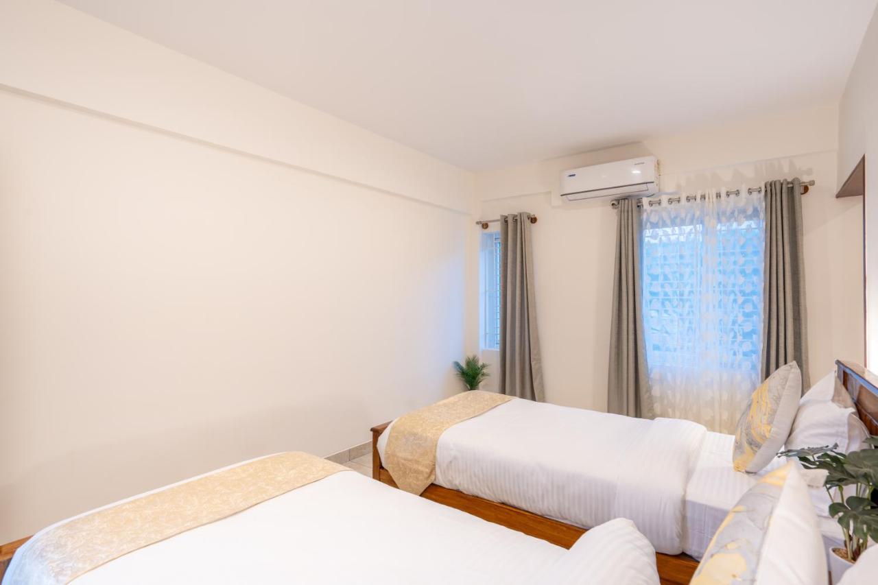 The Silver Chimes Suites Bangalore Extérieur photo