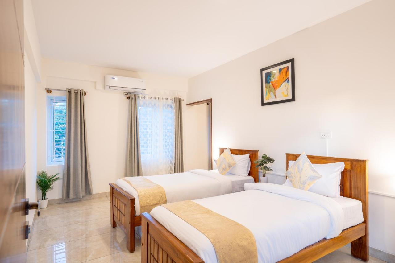 The Silver Chimes Suites Bangalore Extérieur photo